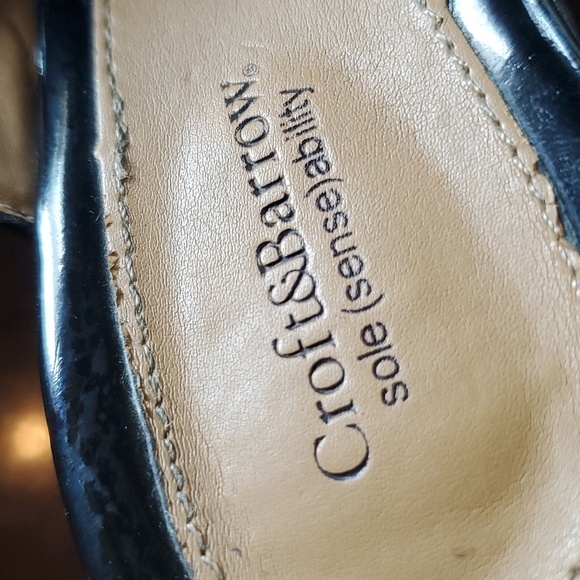 Croft and Barrow  heels. - Picture 5 of 6